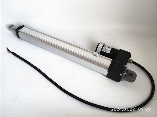 Atuador linear solar para serviço pesado SM100 24V DC 40000N Carga dinâmica IP66 para suporte de rastreador solar